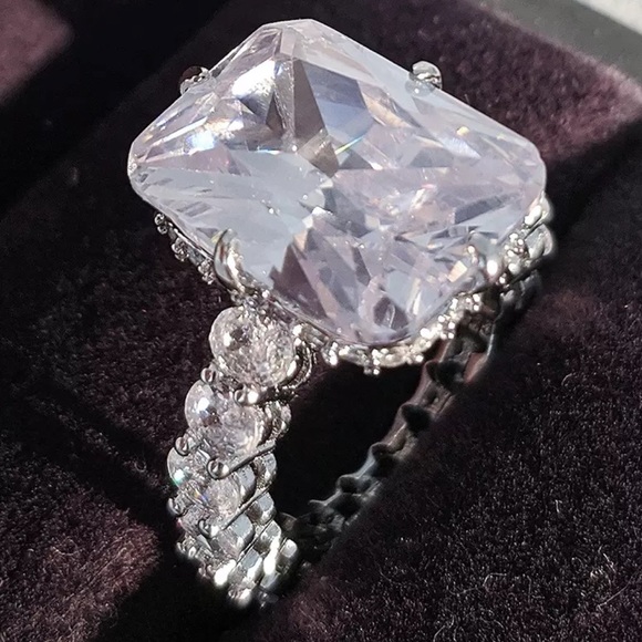 Jewelry - NEW LUXURY 925 STERLING SILVER CUSHION DIAMOND RING